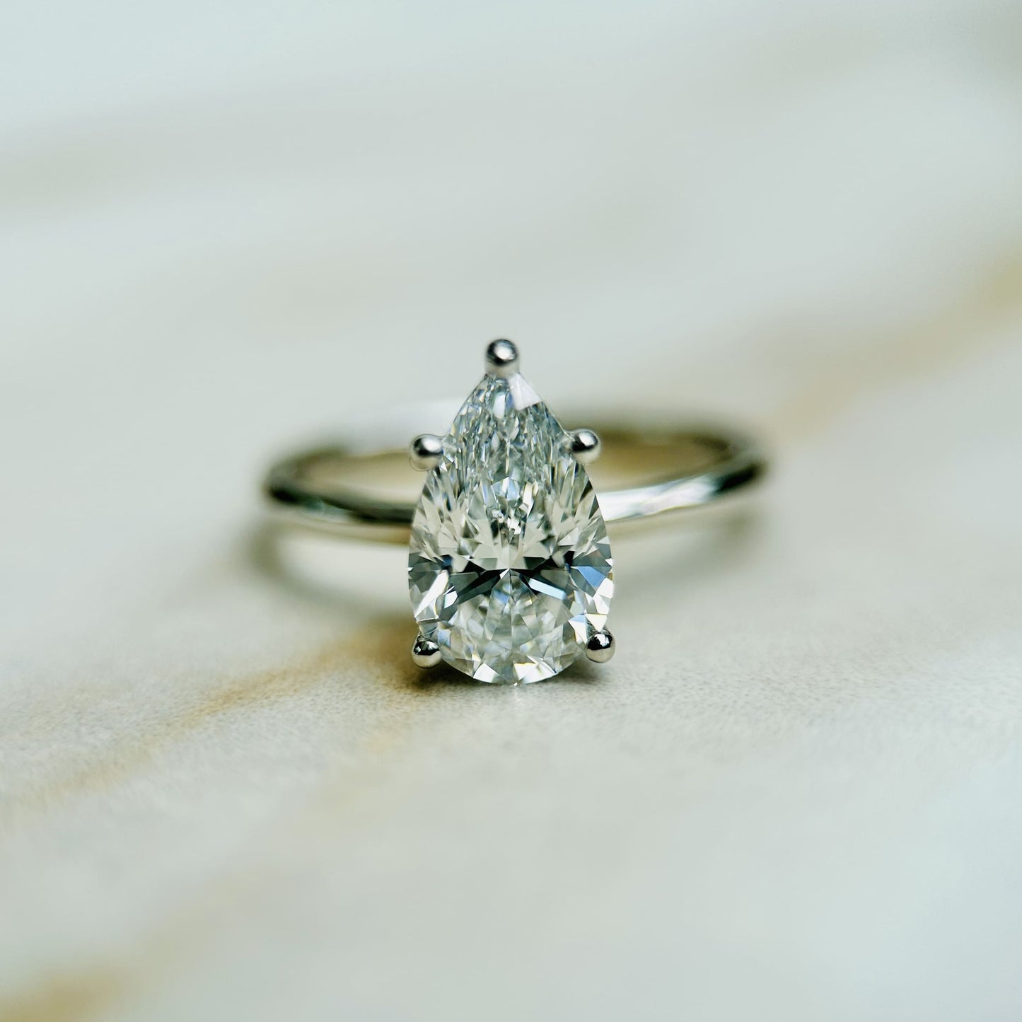1.50 CT Pear E/VS1 CVD Diamond Solitaire Engagement Ring