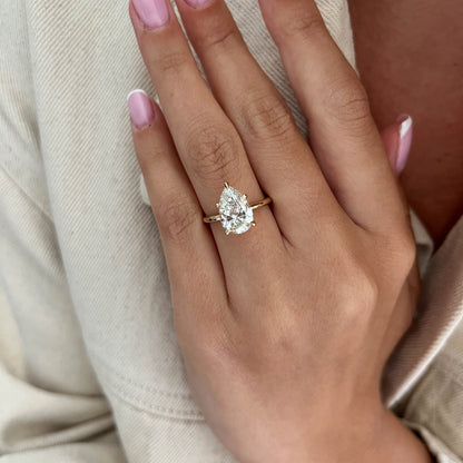 1.0-3.0 CT Pear Cut Lab Grown Diamond Hidden halo Engagement Ring