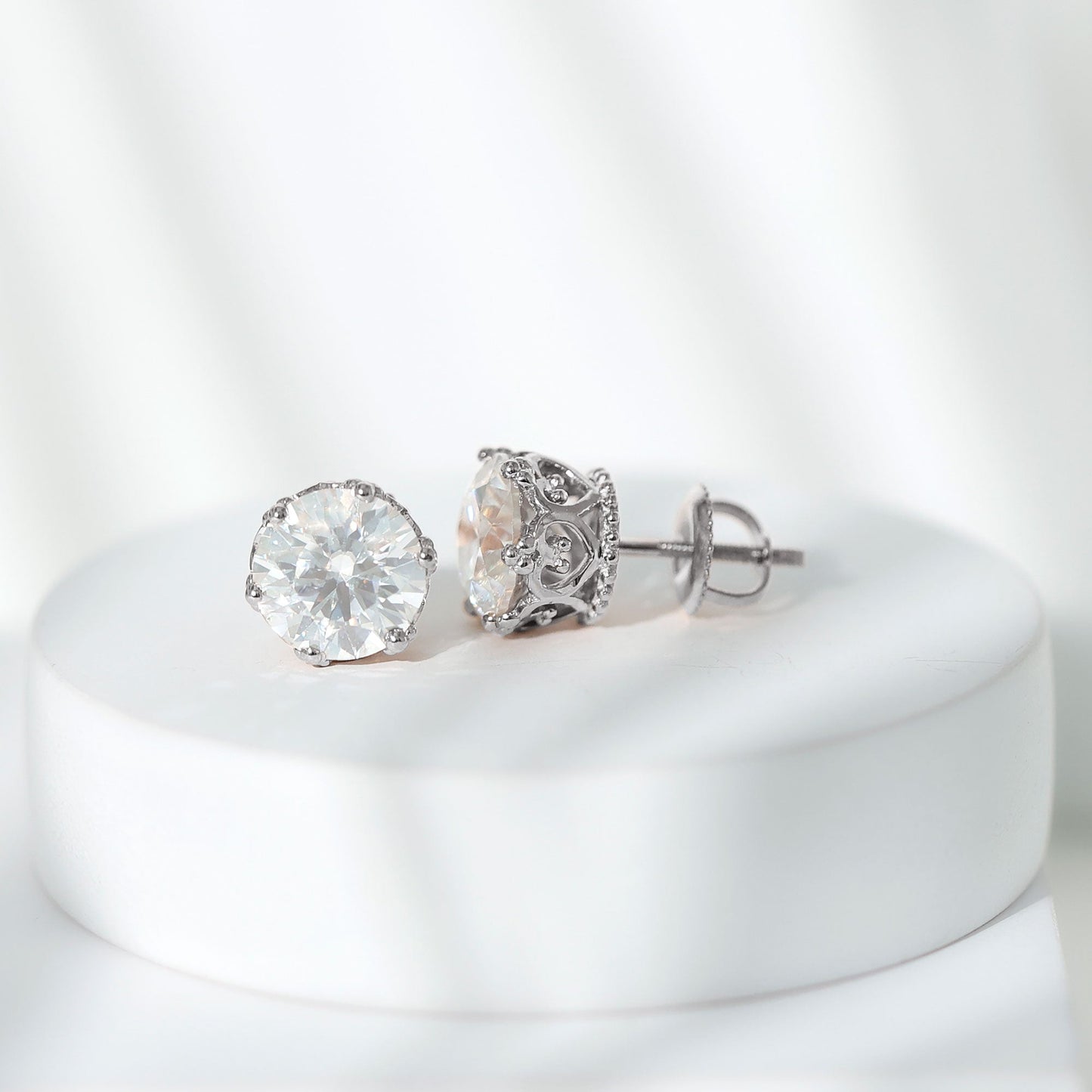 Solitaire Stud Earrings with 1.97 CT Round Cut Moissanite