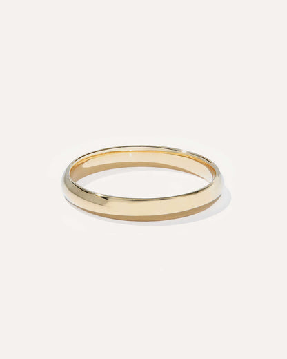 Dome Style Plain Stcakble Wedding Band
