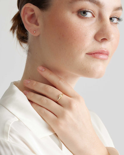 Signet Simple Party Wear Ring