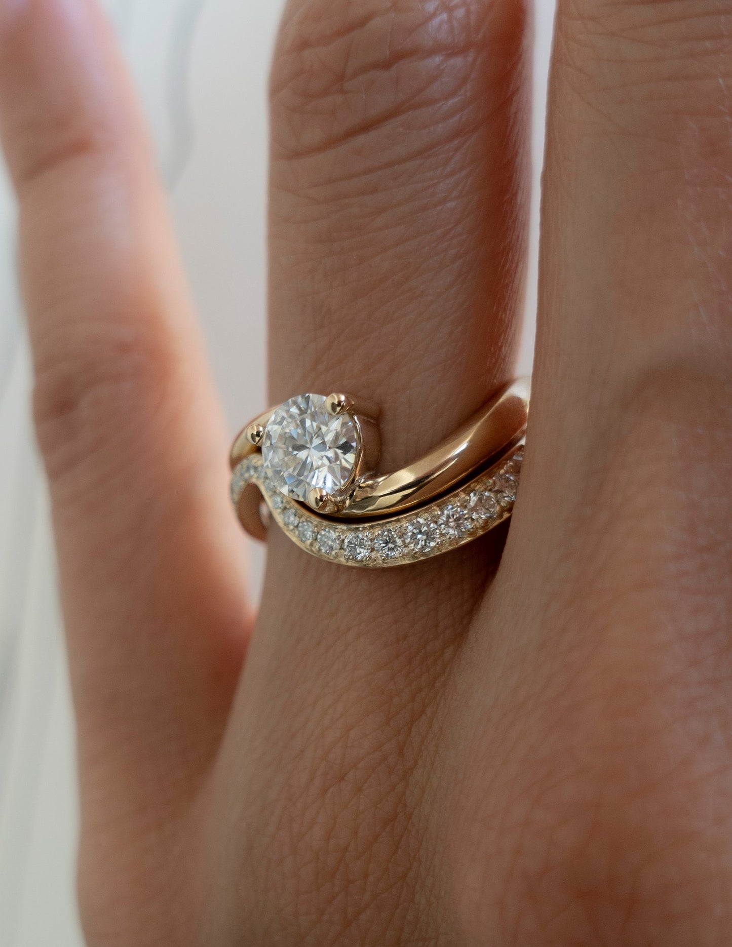 1.0-2.0 CT Round Cut Lab Grown Diamond Solitaire Style Bridal Ring Set