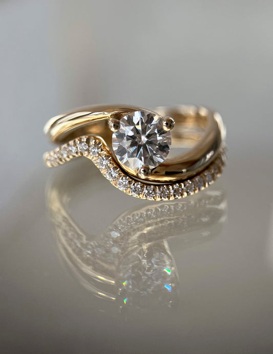1.0-2.0 CT Round Cut Lab Grown Diamond Solitaire Style Bridal Ring Set