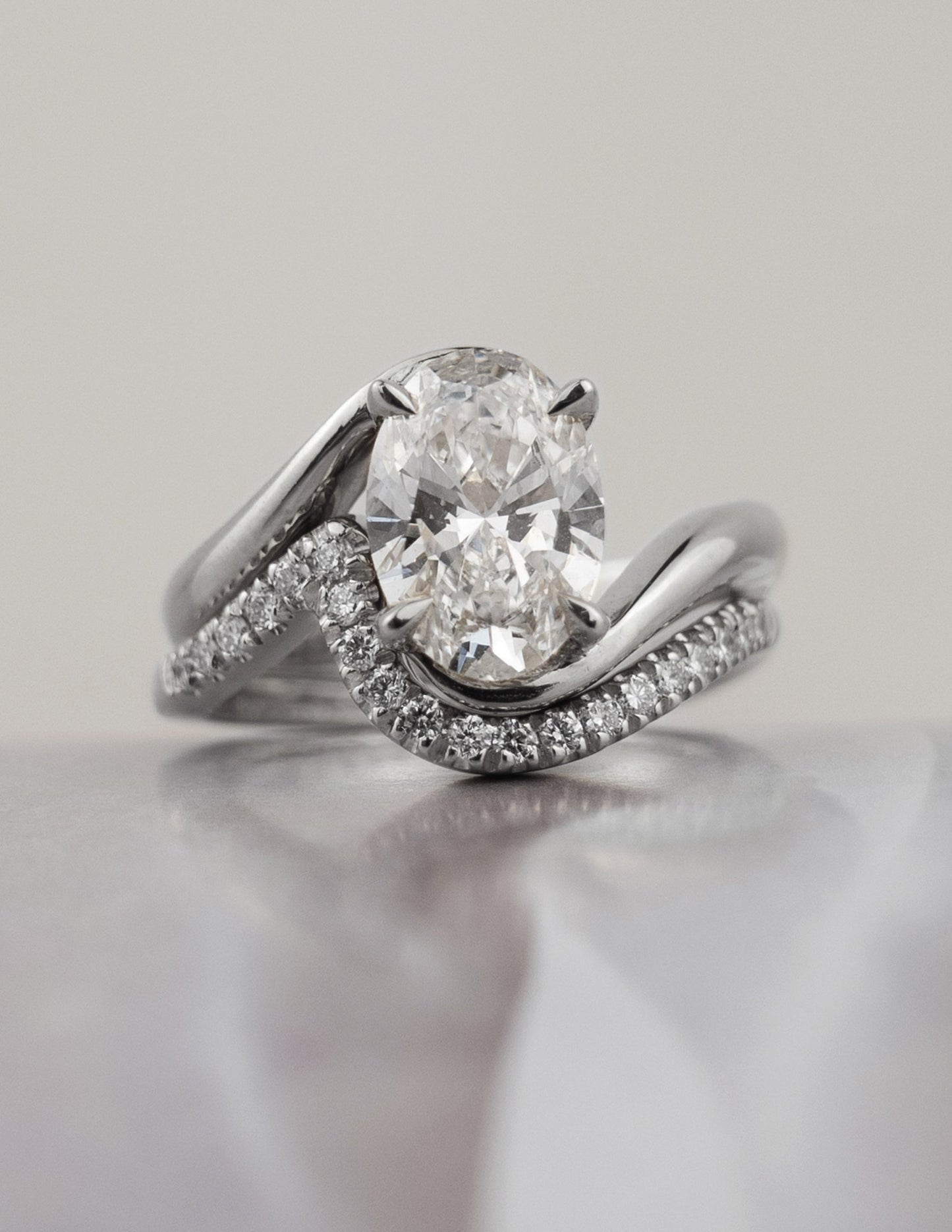 1.0- 3.0  CT Oval Cut  Lab Grown Diamond Solitaire Setting Bridal Set