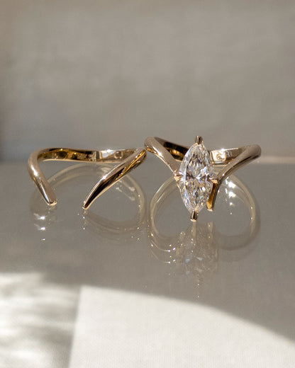 1.25 - 3.0 CT Marquise Shaped Lab Grown Diamond Solitaire Style Bridal Set