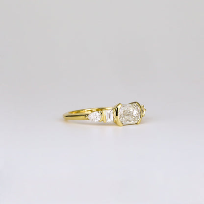 1.0-30 CT Cushion/Scissor Diamond Cluster Engagement ring