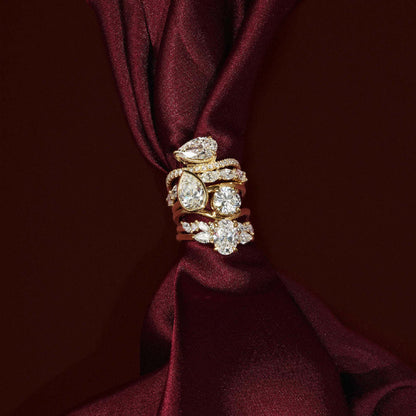 1.0 - 4.0 CT Pear Lab Grown Diamond Curved Engagement Ring