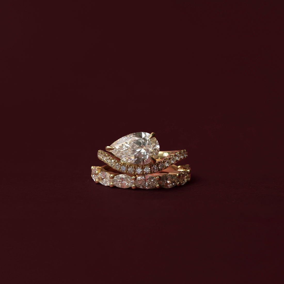 1.0 - 4.0 CT Pear Lab Grown Diamond Curved Engagement Ring