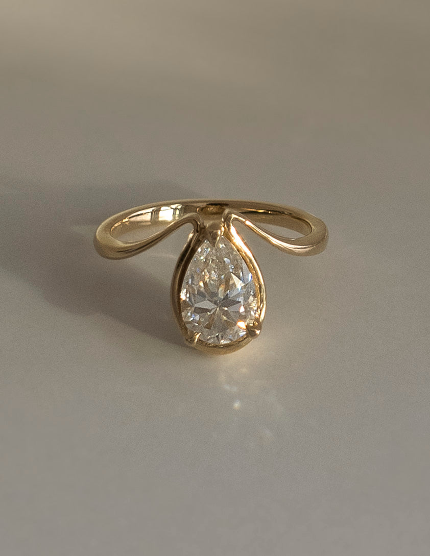 1.25 - 2.0 CT Pear Shaped Lab Grown Diamond Unique Style Engagement Ring