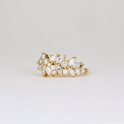 0.92 TCW Round & Marquise EF-VVS Diamond Cluster Wedding Band