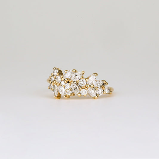 0.92 TCW Round & Marquise EF-VVS Diamond Cluster Wedding Band