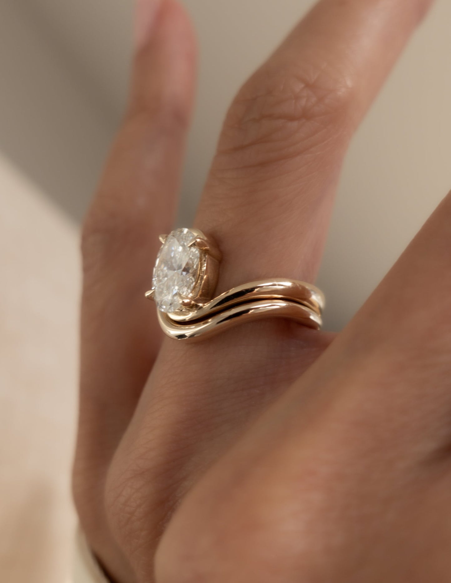 1.0- 3.0 CT Oval Cut Lab Grown Diamond Unique Setting Bridal Set