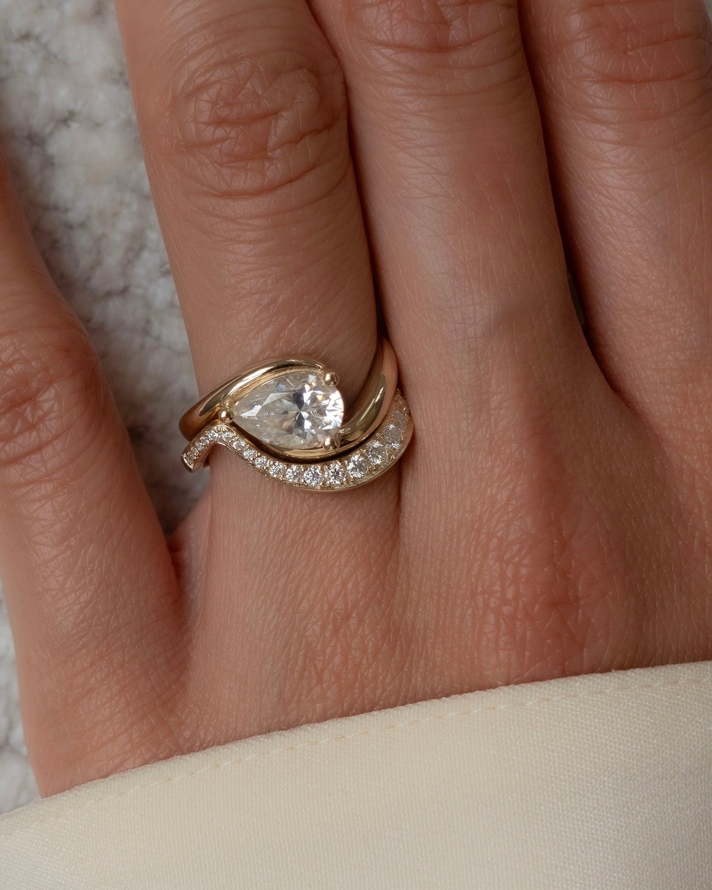 1.0 - 2.0 CT Pear Cut Lab Grown Diamond Solitaire Bridal Ring Set