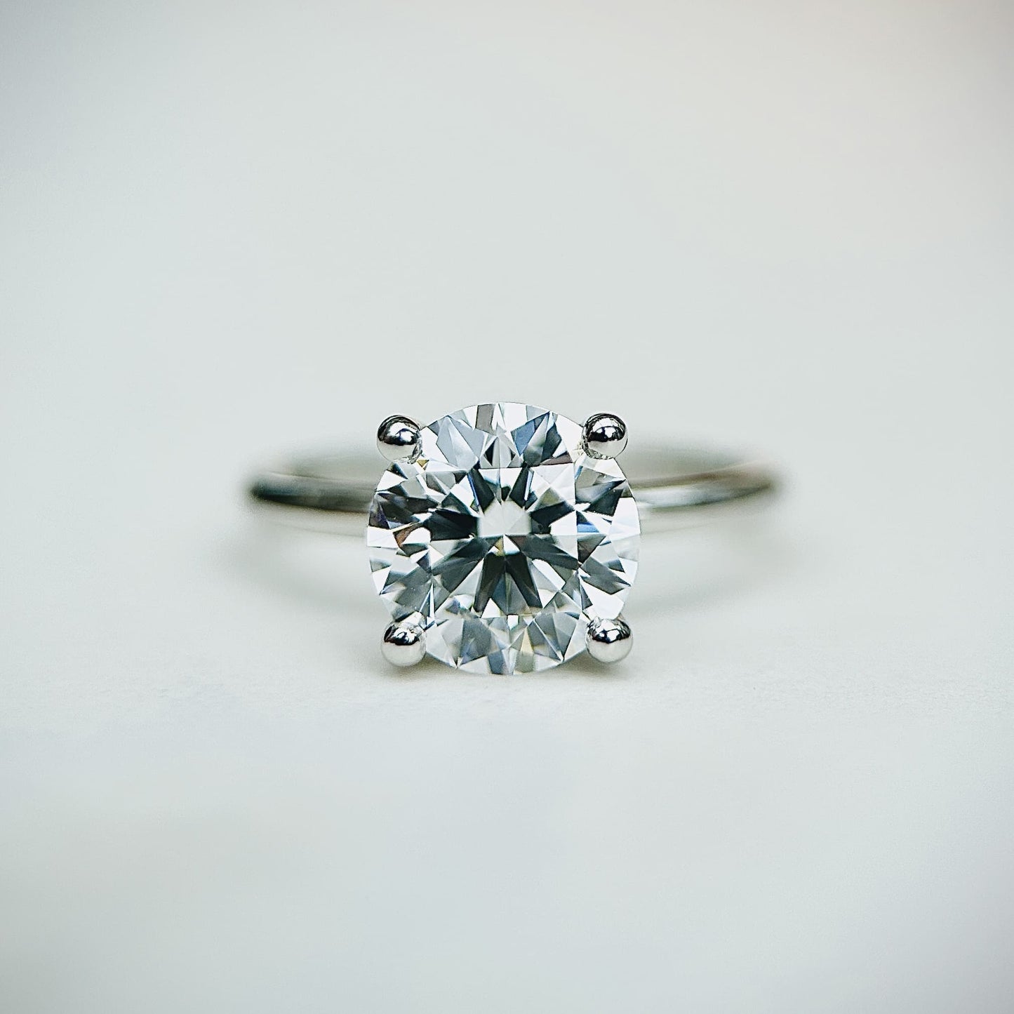 2.0 CT Round E/VS1 CVD Diamond Solitaire Engagement Ring
