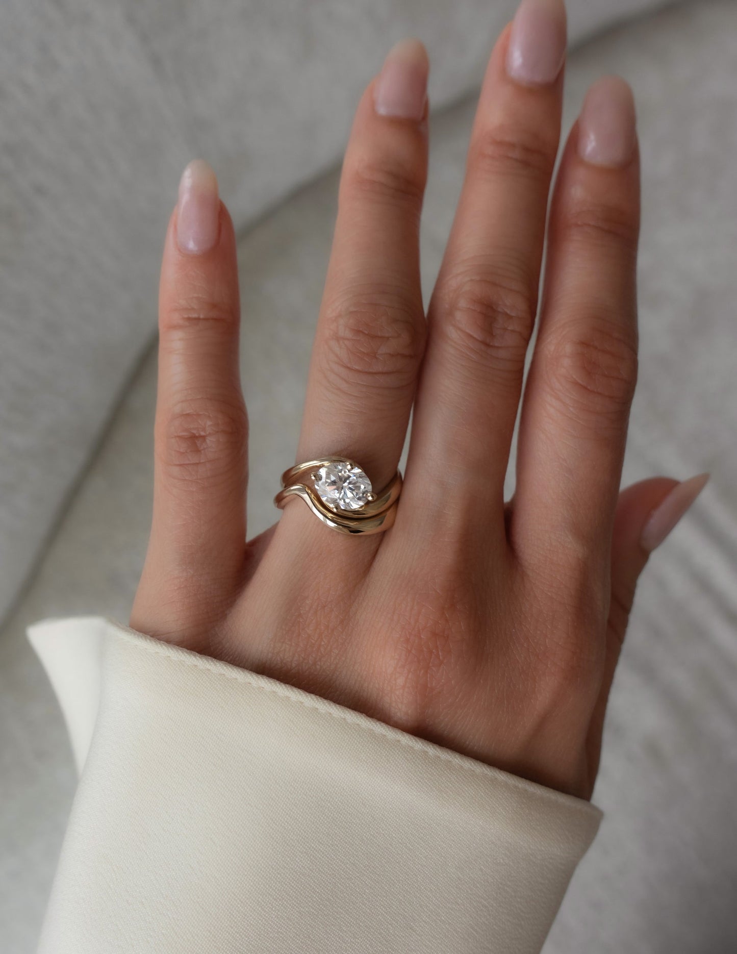 1.0 - 2.0 CT  Oval Cut Lab Grown Diamond Solitaire Bridal Ring Set