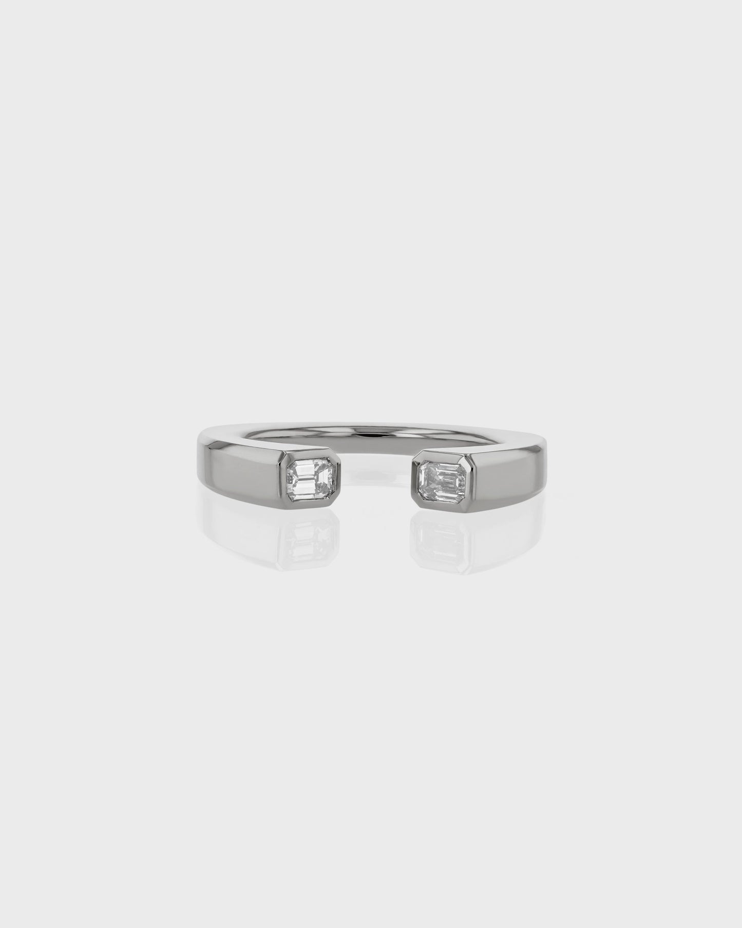 0.30 TCW Emerald EF-VVS Diamond Open Wedding Band