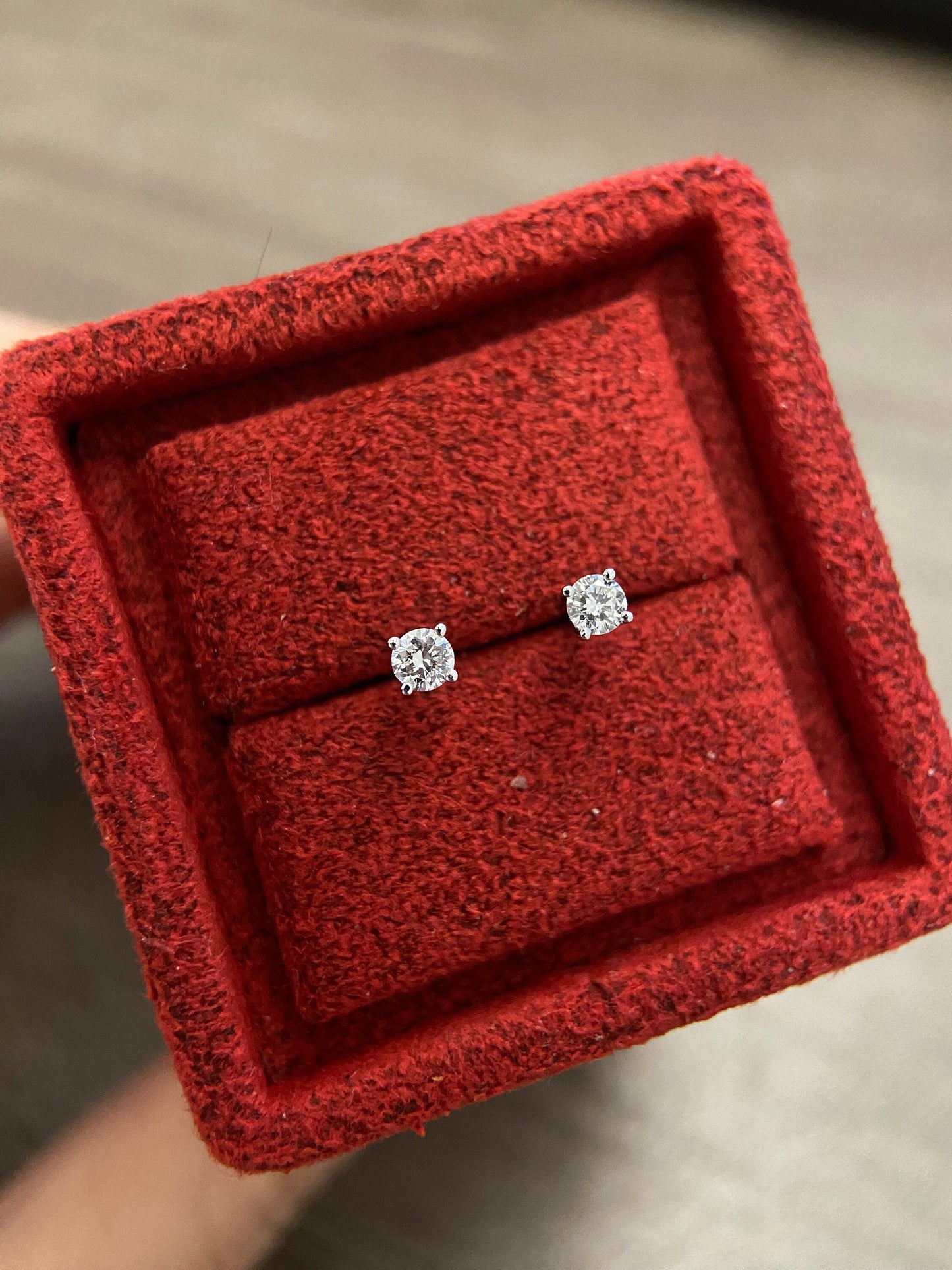 Solitaire Stud Earrings with 0.2 TCW Round Cut Moissanite