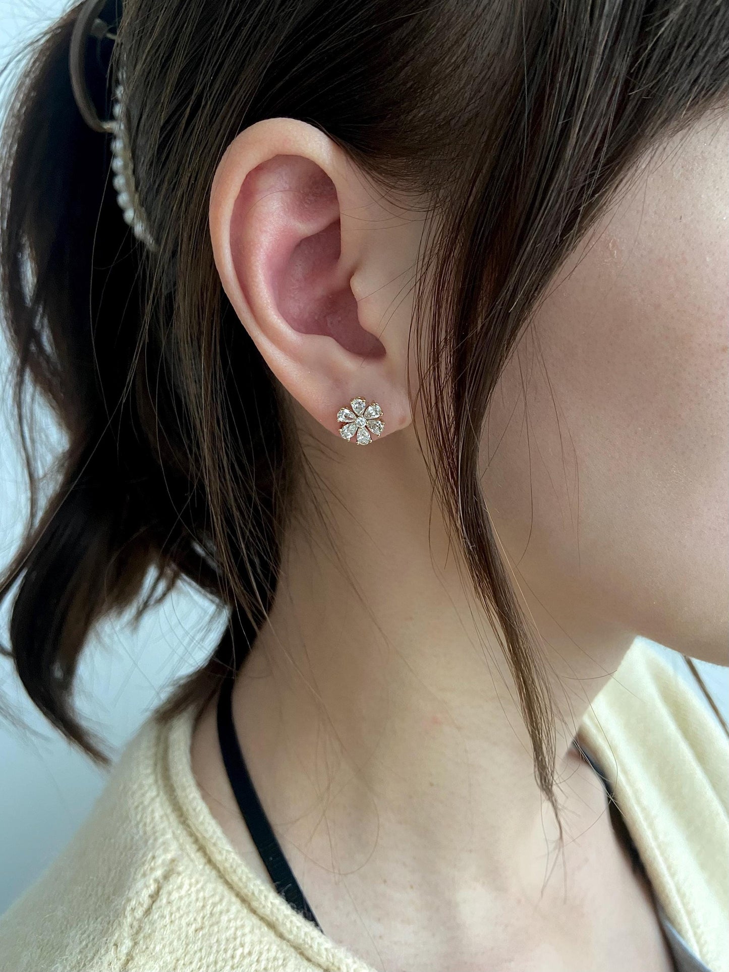 Flower Stud Earrings with 1.28 TCW Pear & Round Cut Moissanite