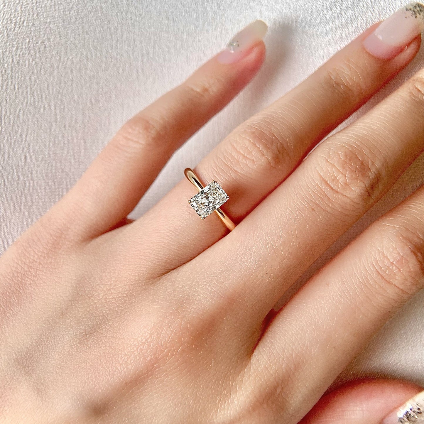 Radiant cut CVD diamond solitaire engagement ring