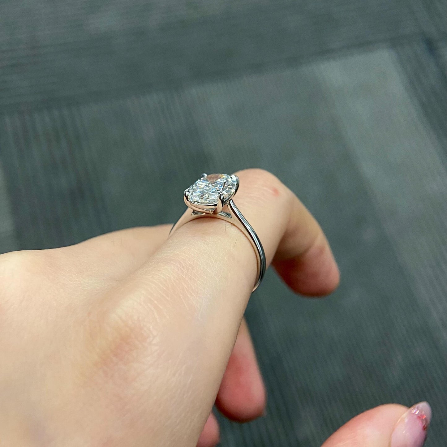3.0 CT Oval D/VS1 CVD Diamond Solitaire Engagement Ring