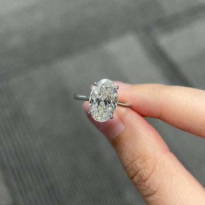 3.0 CT Oval D/VS1 CVD Diamond Solitaire Engagement Ring