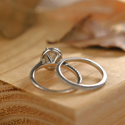 Pave Setting Bridal Ring Set with 1.25 CT Oval Cut Moissanite