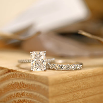 Pave Setting Bridal Ring Set with 2.0 CT Radiant Cut Moissanite