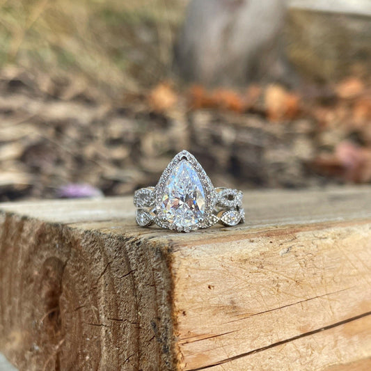 Halo Bridal Ring Set with 3.25 CT Pear Cut Moissanite