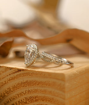 Halo Bridal Ring Set with 2.0 CT Pear Cut Moissanite