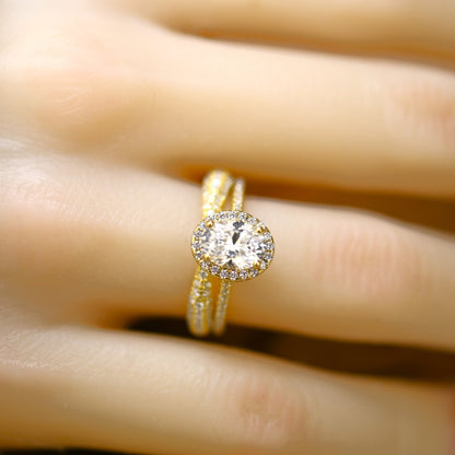 Halo Bridal Ring Set with 1.25 CT Oval Cut Moissanite