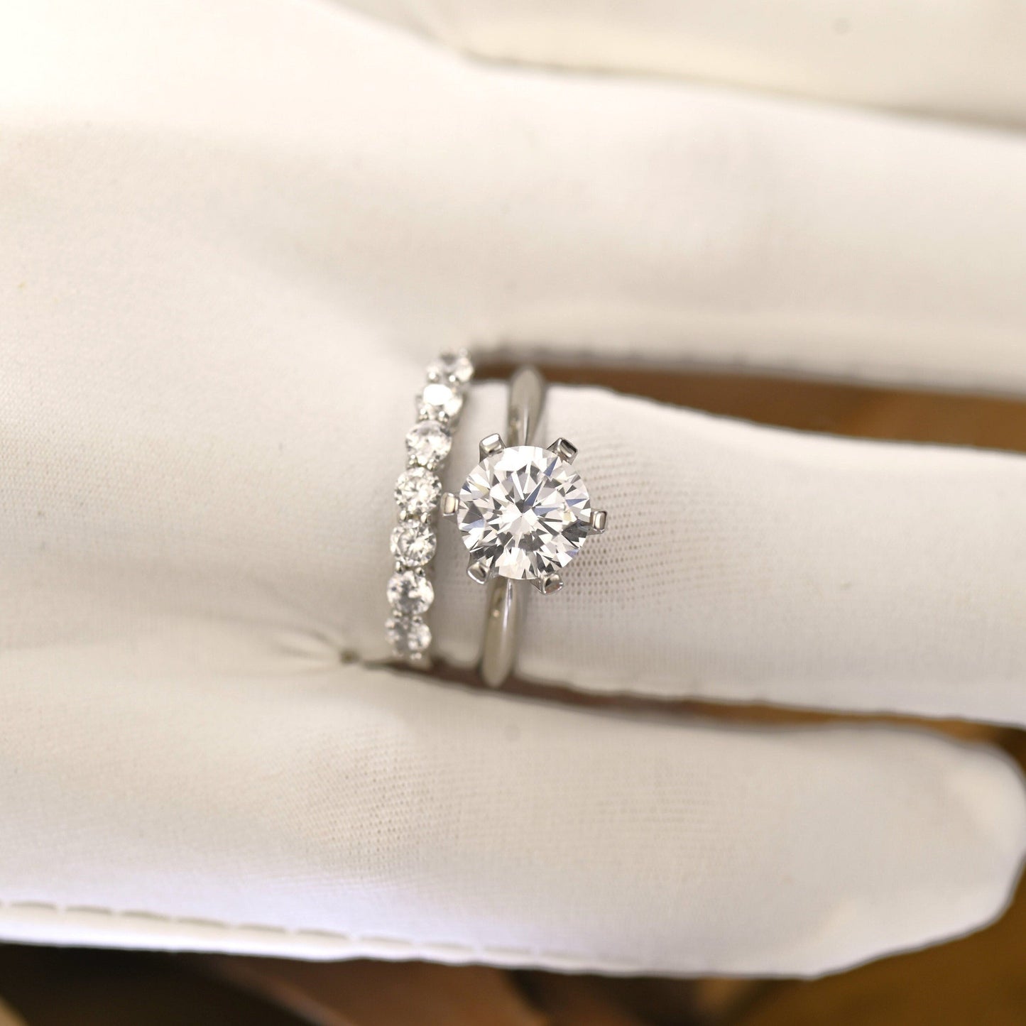 Solitaire Bridal Ring Set with 1.0 CT Round Cut Moissanite