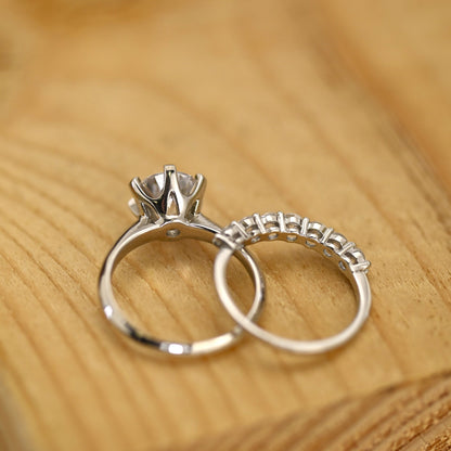 Solitaire Bridal Ring Set with 1.50 CT Round Cut Moissanite