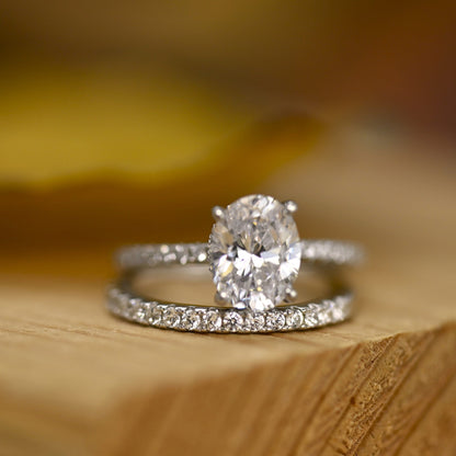 Pave Setting Bridal Ring Set with 2.0 CT Oval Cut Moissanite