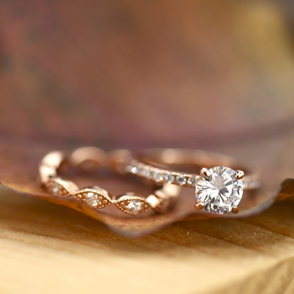 Pave Setting Bridal Ring Set with 1.0 CT Round Cut Moissanite