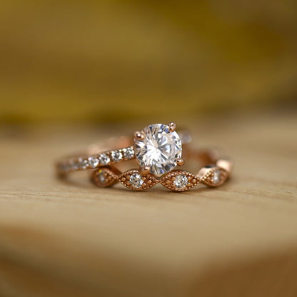 Pave Setting Bridal Ring Set with 1.0 CT Round Cut Moissanite