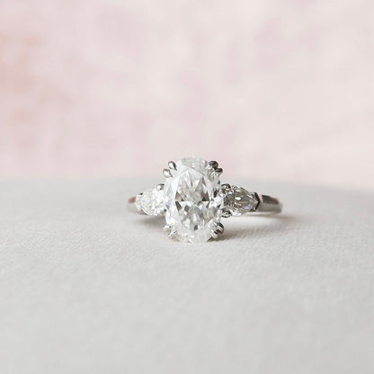 3.5 CT Oval Cut Three Stone Moissanite Engagement Ring - crownmoissanite