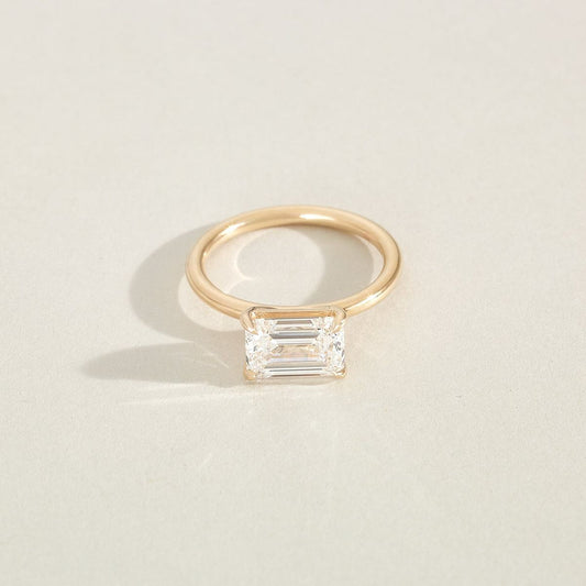 engagement ring