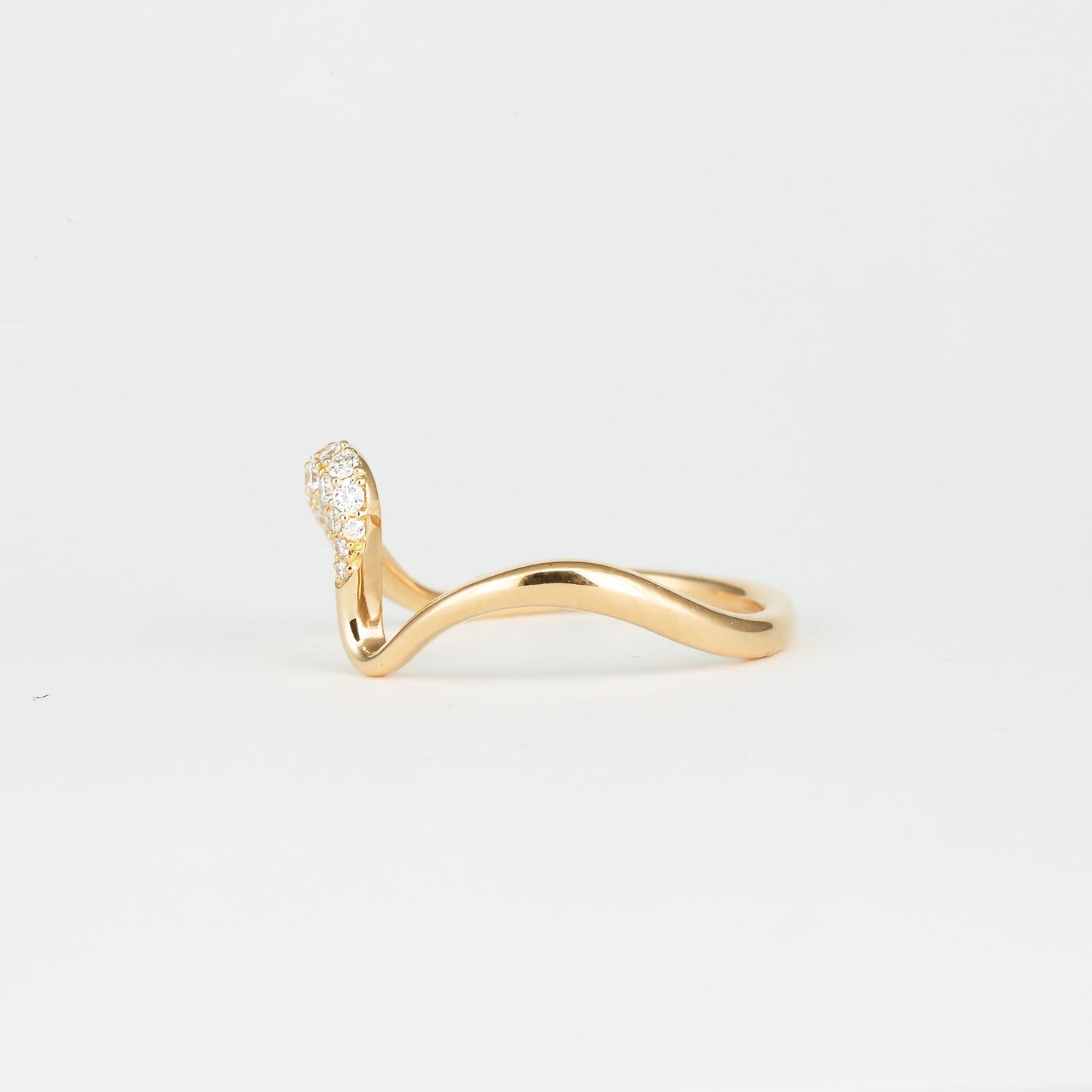 0.14 TCW Round Lab Grown Diamond Curved Unique Wedding Band