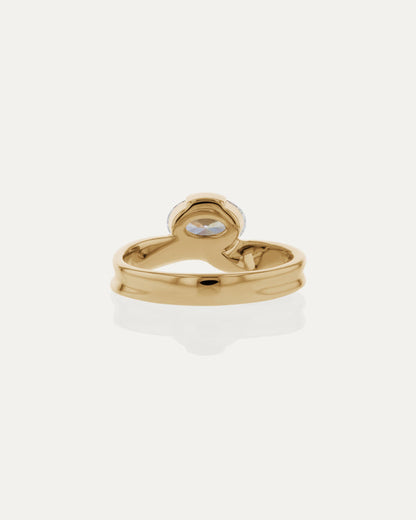 1.03 CT Oval CVD Diamond Unique Style Engagement Ring