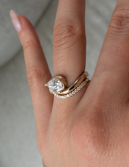 1.0 - 2.0 CT Pear Cut Lab Grown Diamond Solitaire Bridal Ring Set