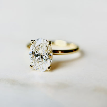 2.0 CT Oval E/VS1 CVD Diamond Solitaire Engagement Ring