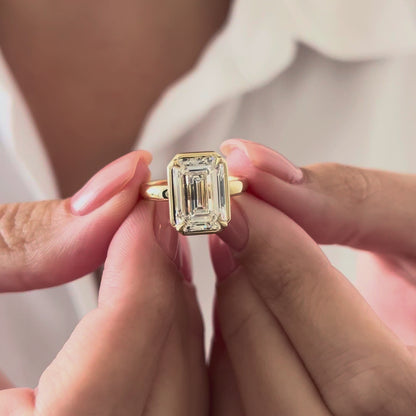 3.0-5.0 CT Emerald cut Lab Grown Diamond solitaire Engagement Ring