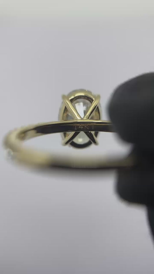 Pave Setting Ring with 3.0 CT Oval Cut Moissanite (Remaining Last Amount)