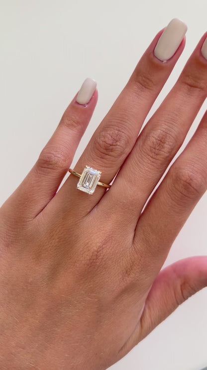 1.0-3.0 CT Emerald Lab Grown Diamond  Solitaire Engagement Ring