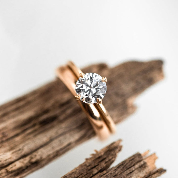 Solitaire Ring with 1.0 CT Round Moissanite