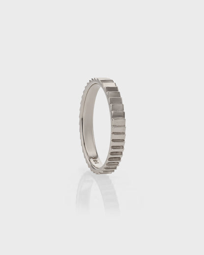 Classic Scale Wedding Band