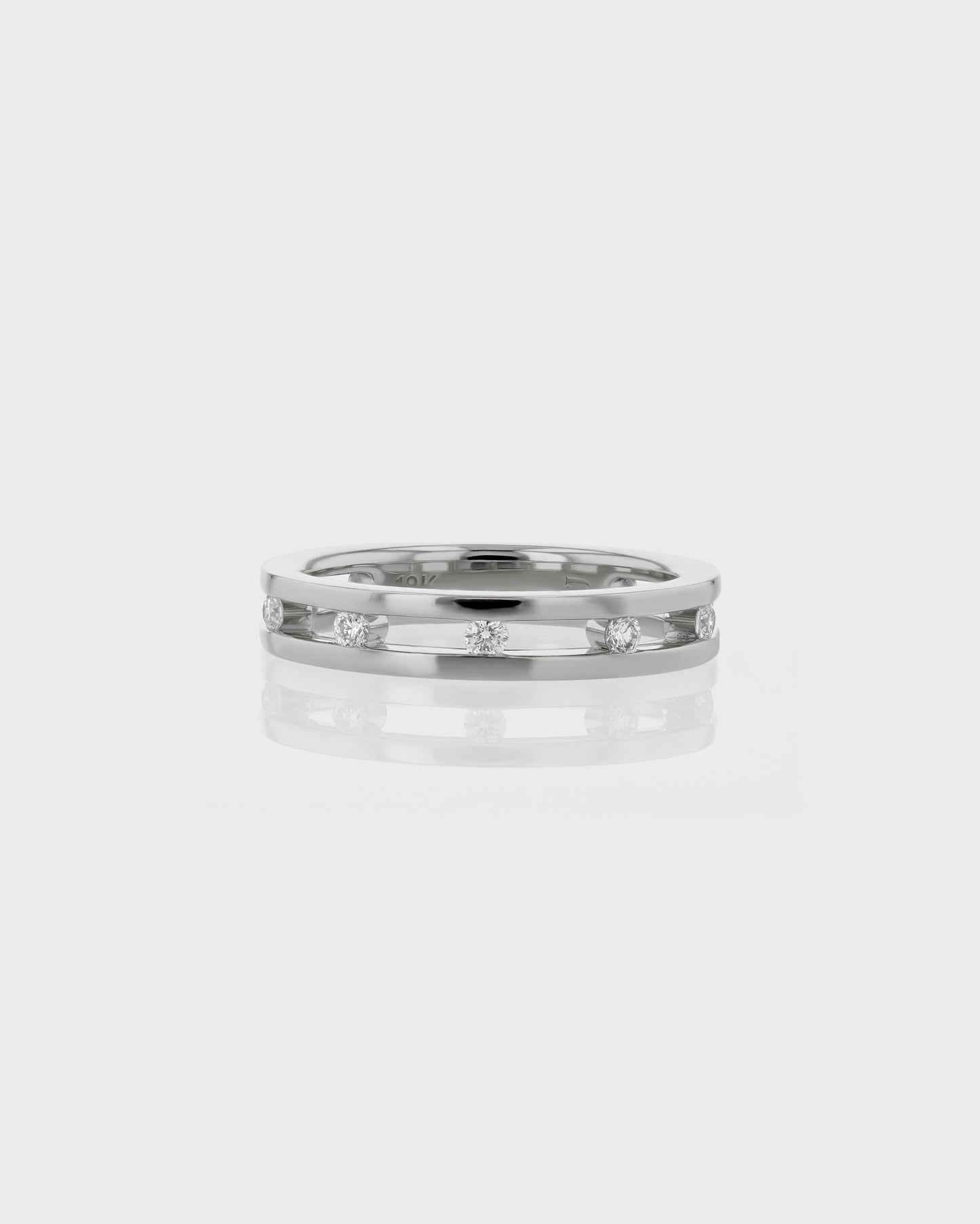 0.30 TCW Round EF-VVS Diamond Double Wedding Band