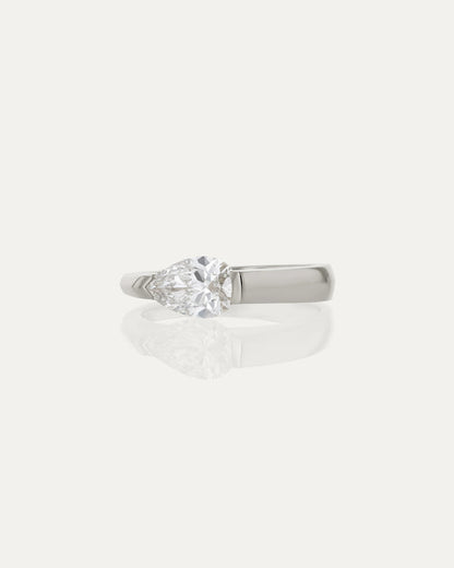 1.0 CT Pear CVD Diamond Unique Style Engagement Ring