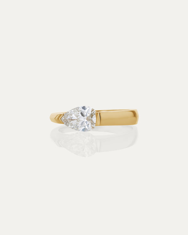 1.0 CT Pear CVD Diamond Unique Style Engagement Ring