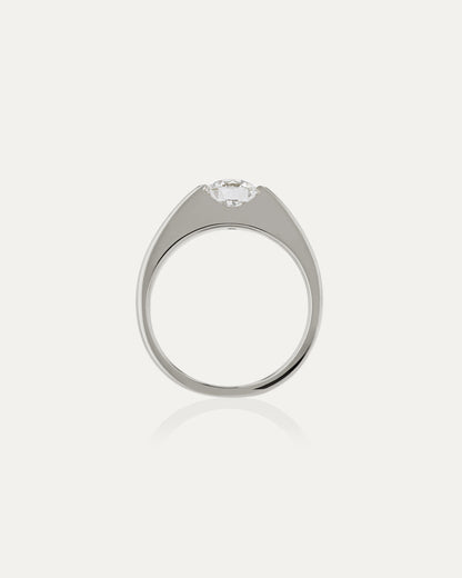 1.0 CT Round CVD Diamond Unique Style Engagement Ring